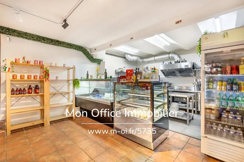 Fonds de commerce - Local commercial - 140 m²