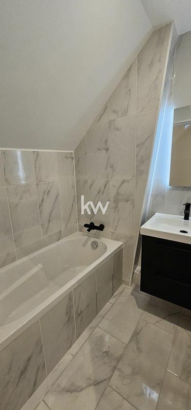 Corps de ferme - 245 m² - 9 pièces