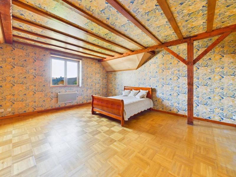 Maison - 357 m² - 12 pièces