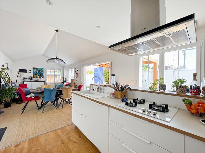 Maison - 82 m² - 3 pièces