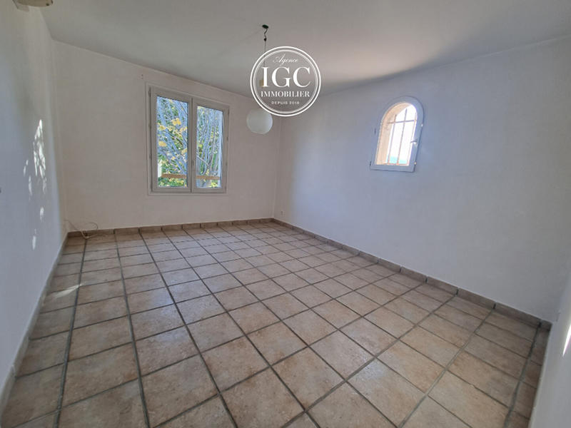 Maison - 140 m² - 4 pièces