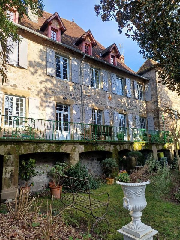 Maison bourgeoise - 399 m² - 15 pièces