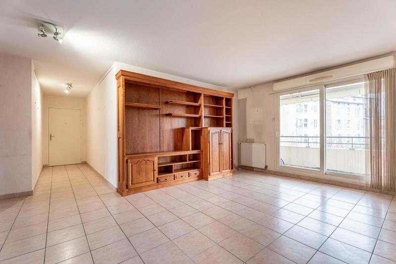 Appartement - 85 m² - 4 pièces