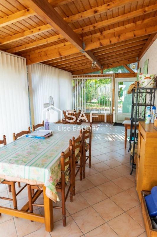 Maison - 180 m² - 7 pièces