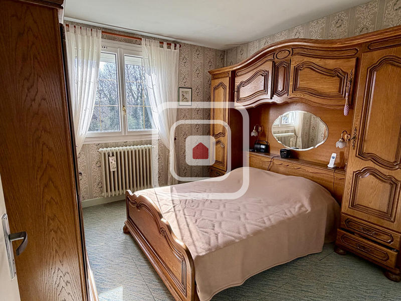 Maison - 95 m² - 5 pièces