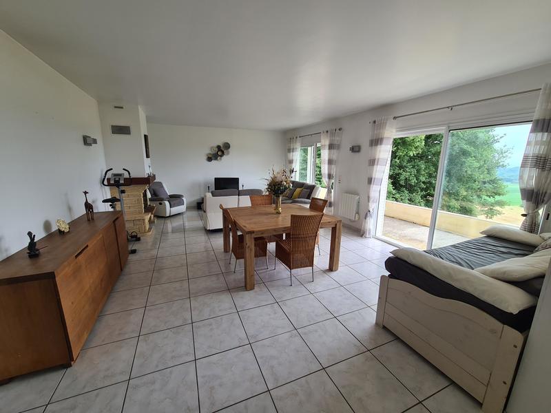 Maison traditionnelle - 125 m² - 5 pièces