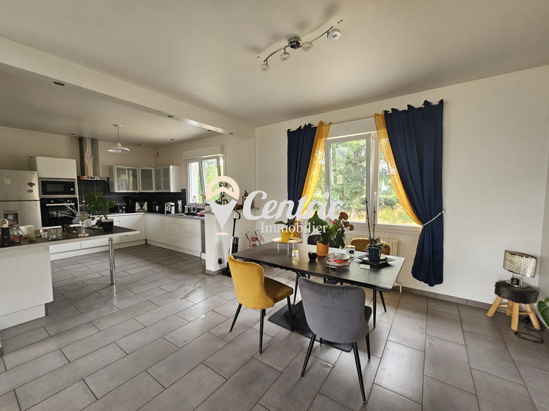 Maison - 112 m² - 4 pièces