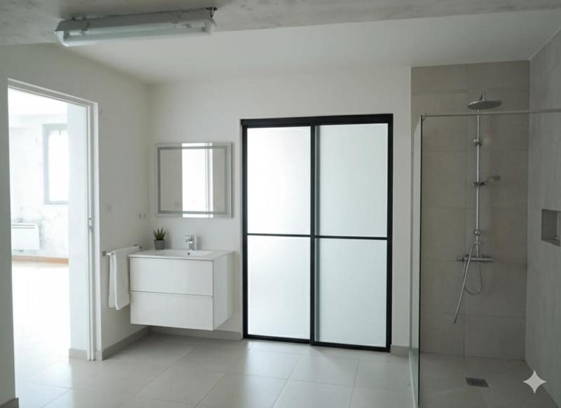 Maison - 180 m² - 7 pièces