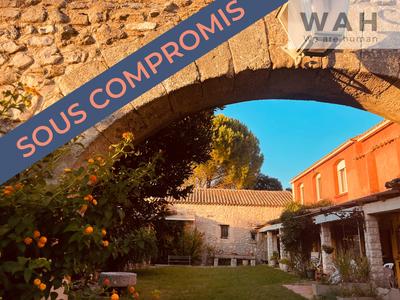 Mas - 225 m² - 7 pièces