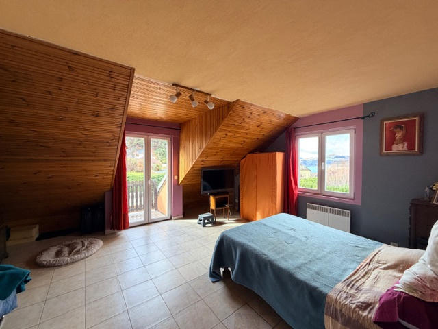 Maison - 93 m² - 4 pièces