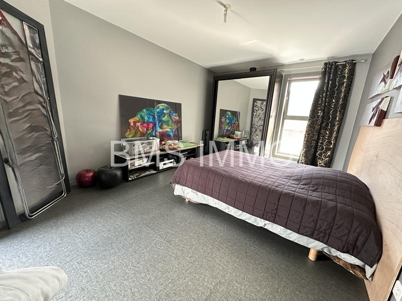 Appartement - 161 m² - 5 pièces