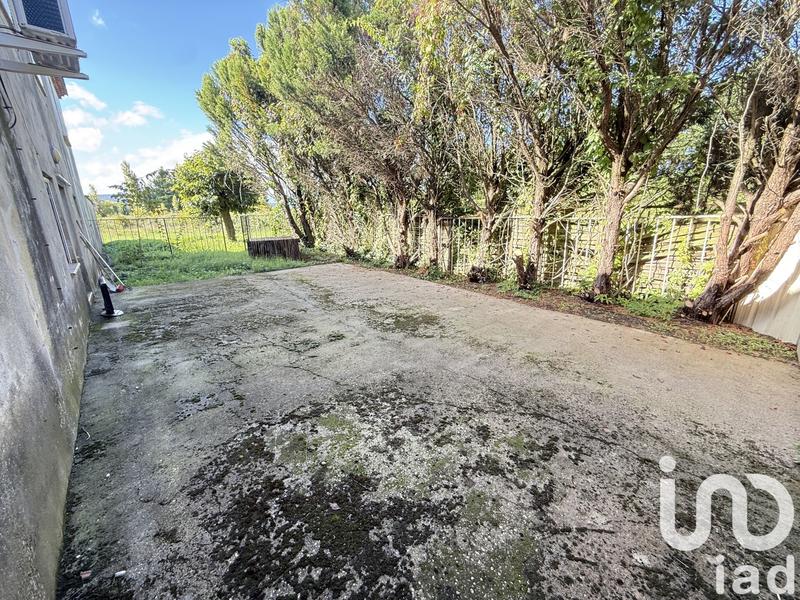 Maison - 330 m² - 14 pièces