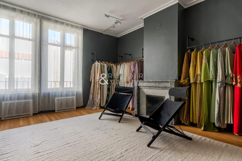 Appartement - 148 m² - 5 pièces