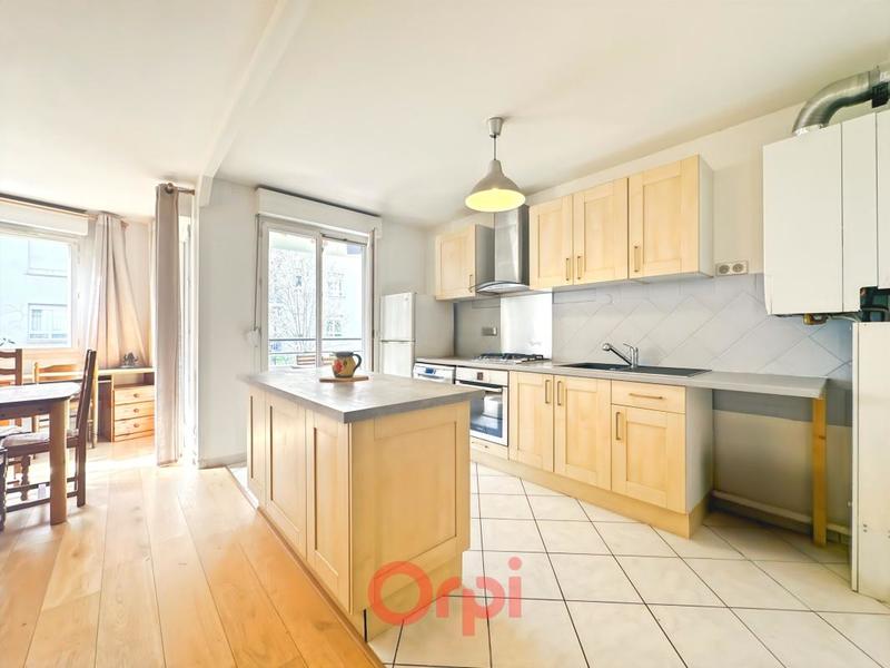 Appartement - 70 m² - 3 pièces