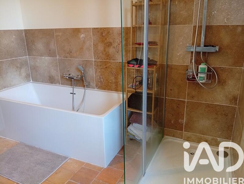 Maison - 177 m² - 7 pièces