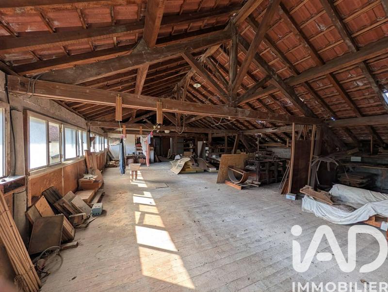 Maison - 288 m² - 11 pièces