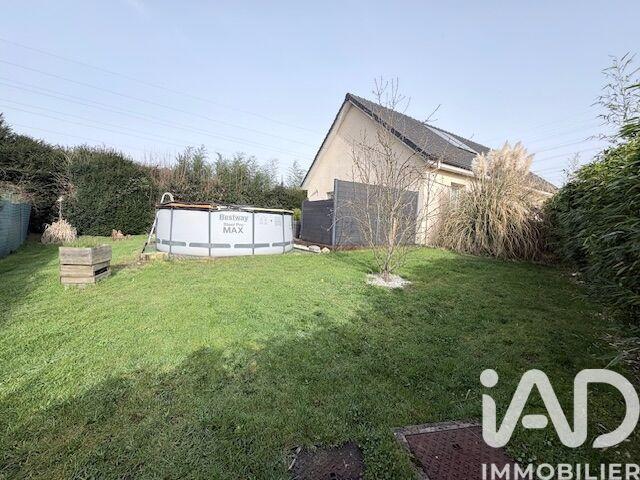 Maison - 93 m² - 4 pièces