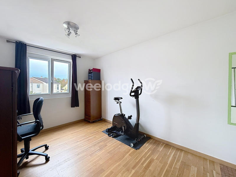 Maison - 96 m² - 5 pièces