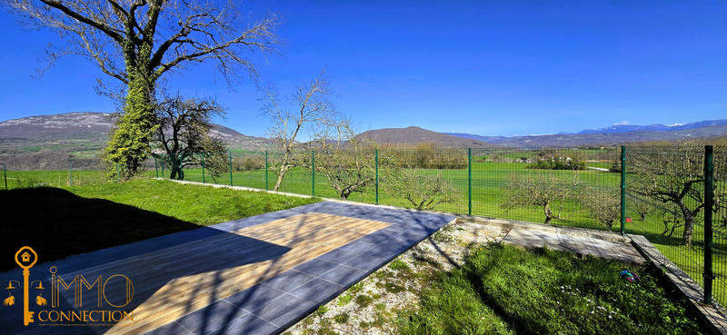 Villa - 80 m² - 4 pièces