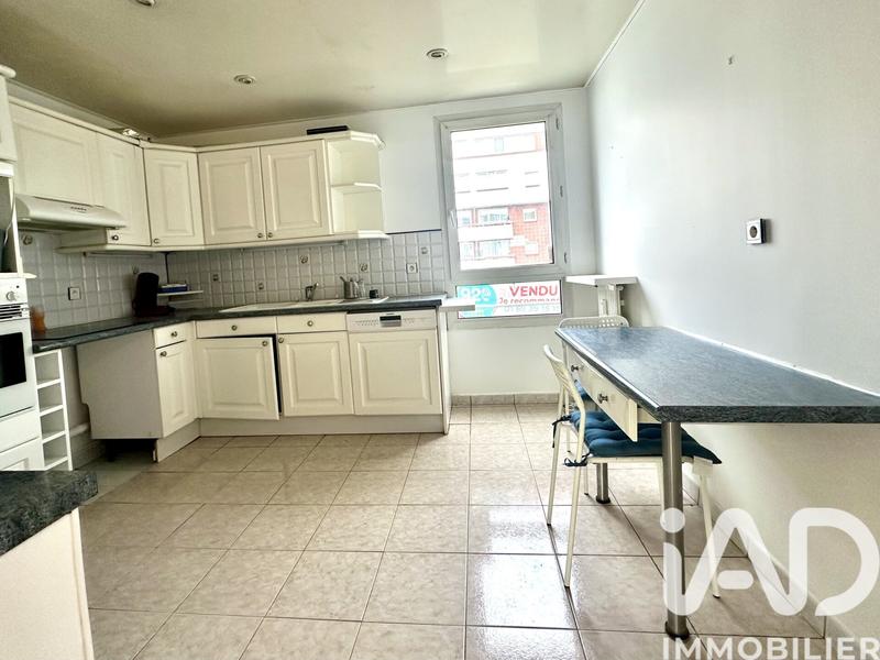 Appartement - 80 m² - 3 pièces