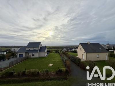 Maison - 180 m² - 9 pièces