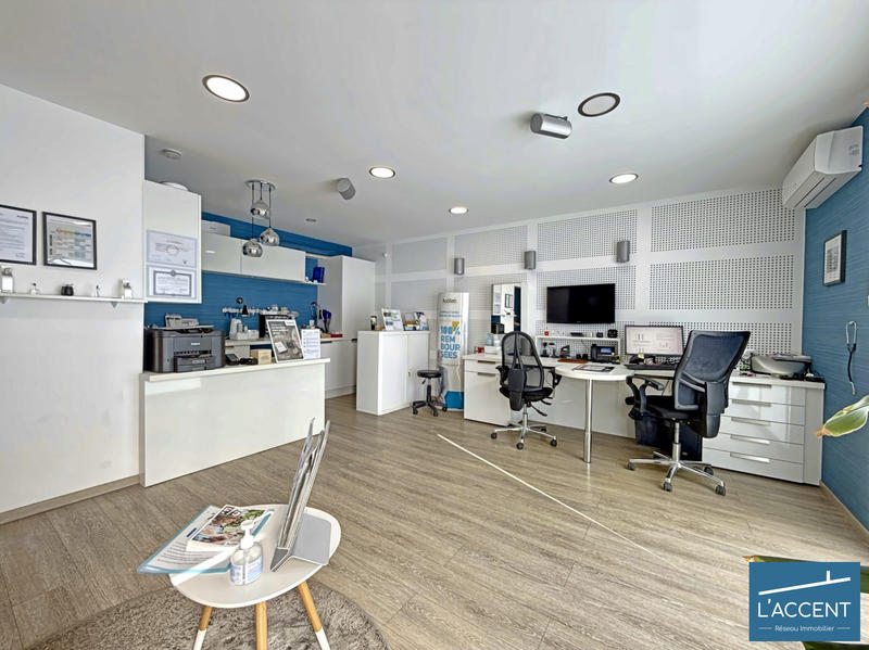 Local commercial - 230 m²