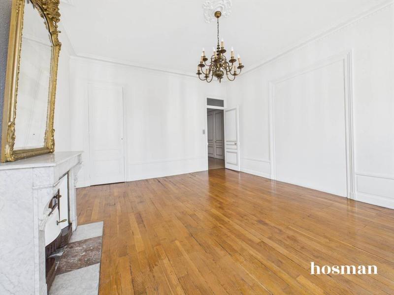 Appartement - 105 m² - 4 pièces