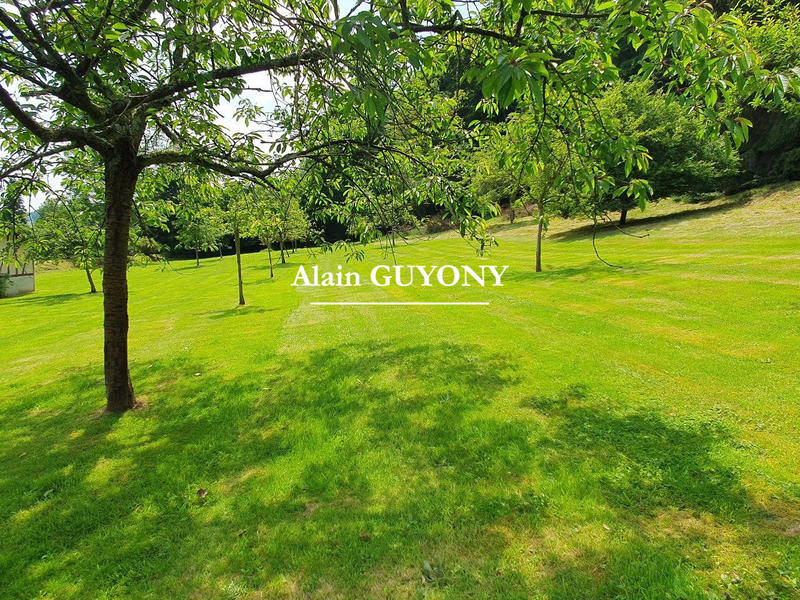 Maison - 208 m² - 7 pièces