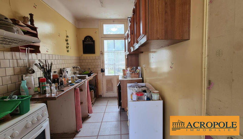 Maison - 95 m² - 5 pièces