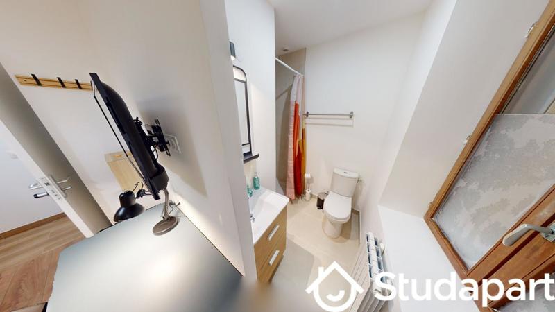 Chambre - 10 m² - 1 pièce