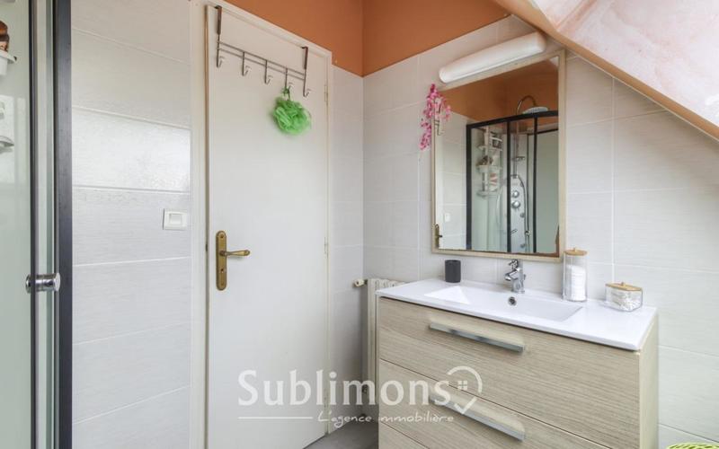 Maison - 145 m² - 6 pièces