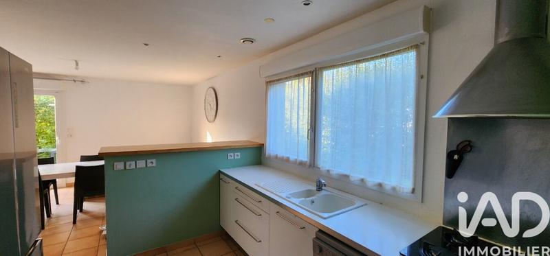 Maison - 97 m² - 5 pièces