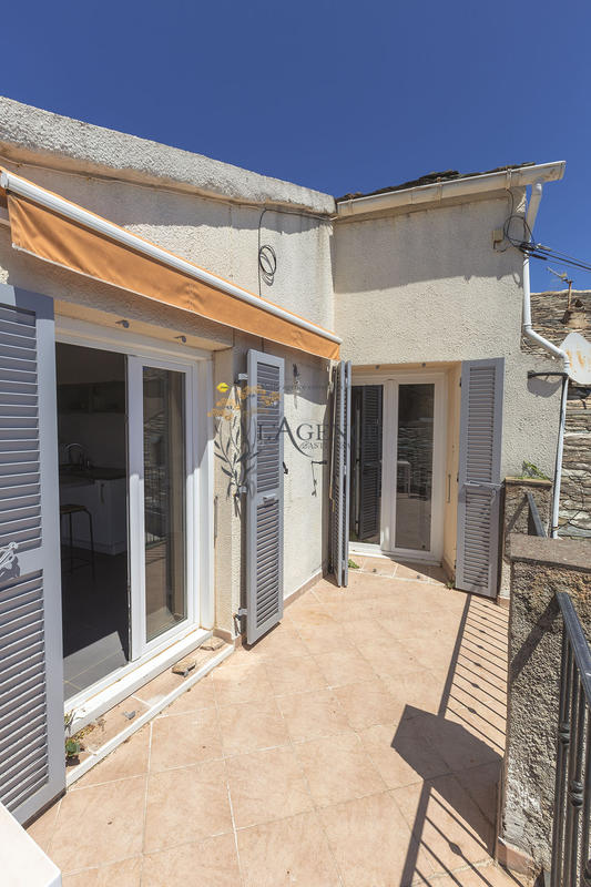 Maison - 77 m² - 4 pièces