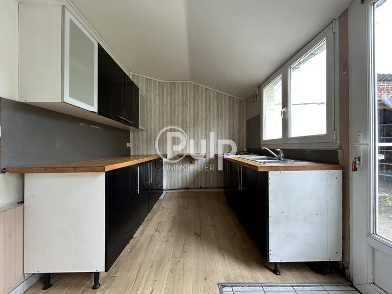 Maison - 80 m² - 4 pièces