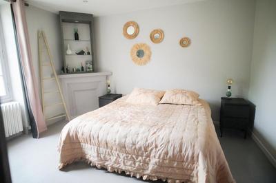 Propriété - 616 m² - 6 pièces