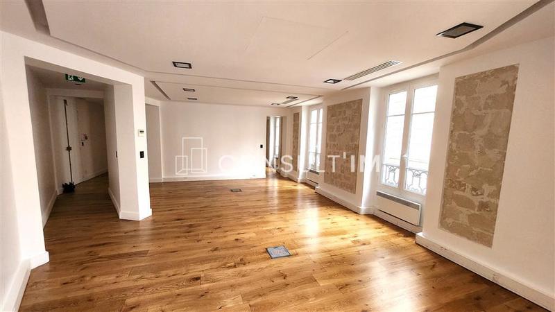 Bureau - 85 m² - 2 pièces