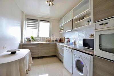 Appartement - 77 m² - 4 pièces