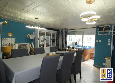 Maison - 177 m² - 7 pièces