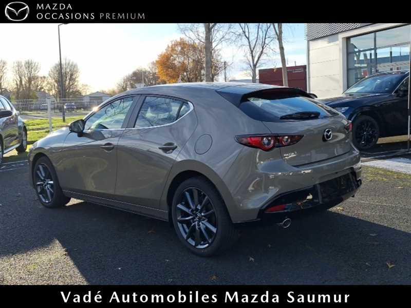 Mazda 3 2.5l E-Skyactiv G 140ch Bm6 Centre Line