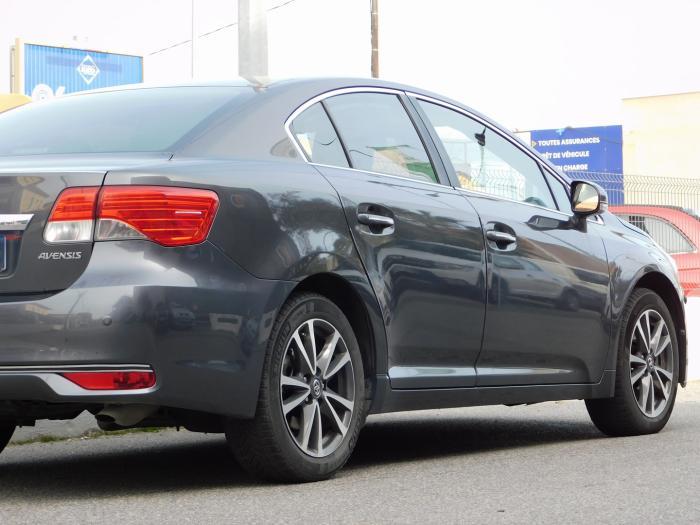 Toyota Avensis 150 d-4d Style 4p