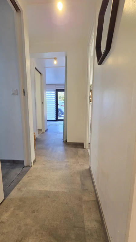 Maison - 219 m² - 7 pièces