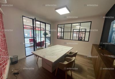 Local commercial - 230 m²