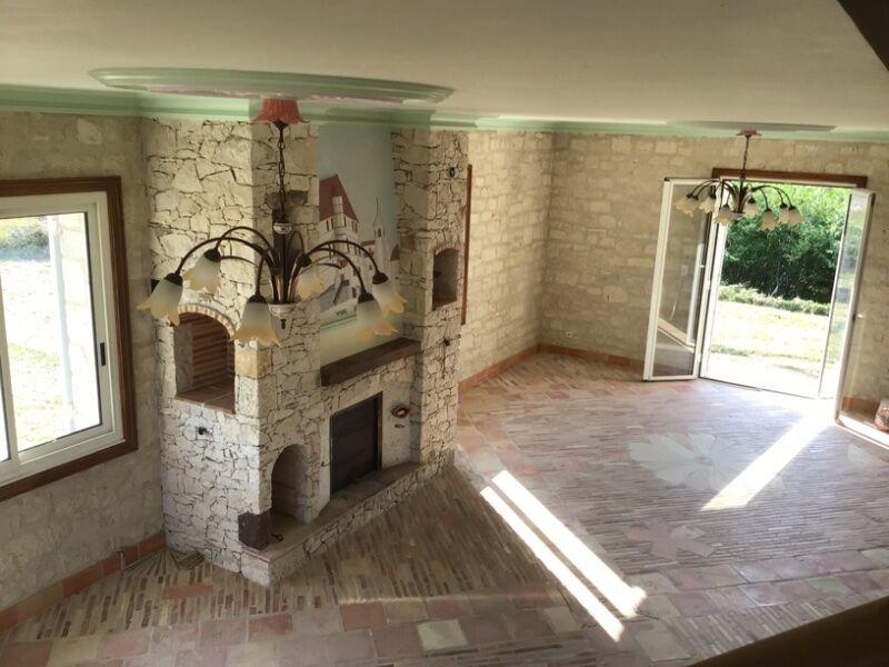 Maison - 155 m² - 8 pièces