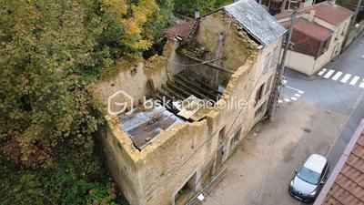 Maison - 150 m² - 1 pièce