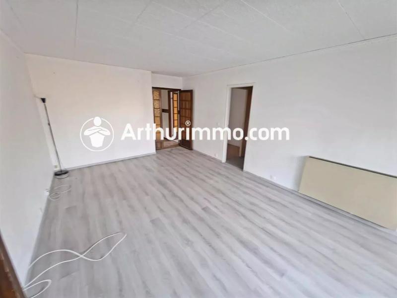 Appartement - 96 m² - 5 pièces