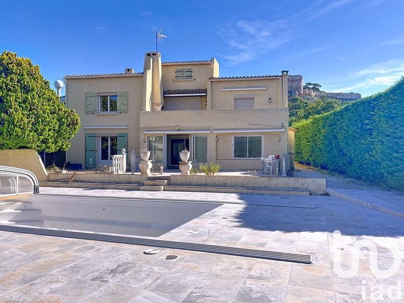 Maison - 280 m² - 7 pièces