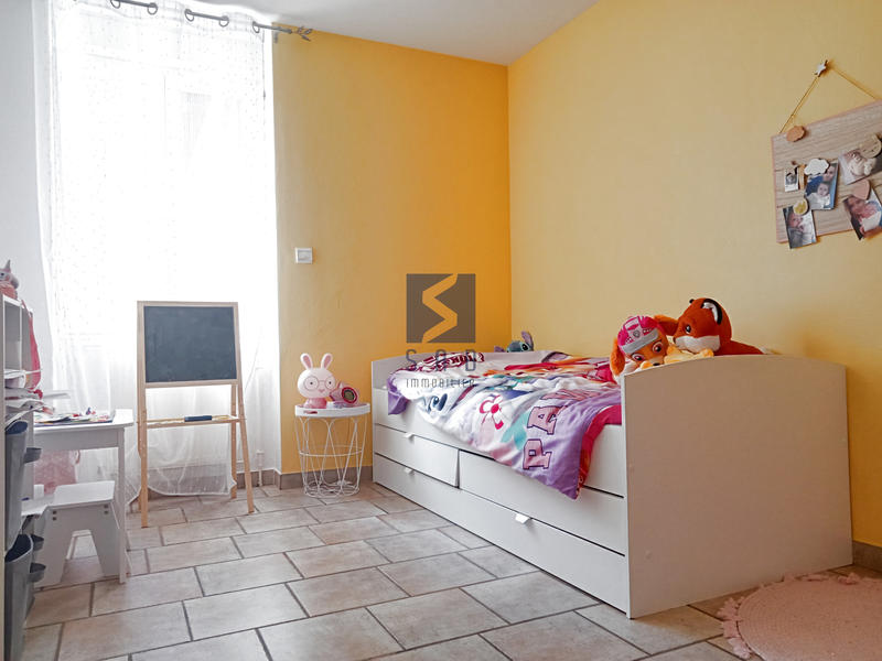 Appartement - 121 m² - 5 pièces