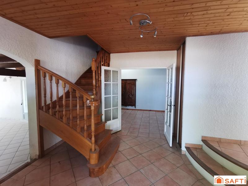 Maison - 170 m² - 6 pièces