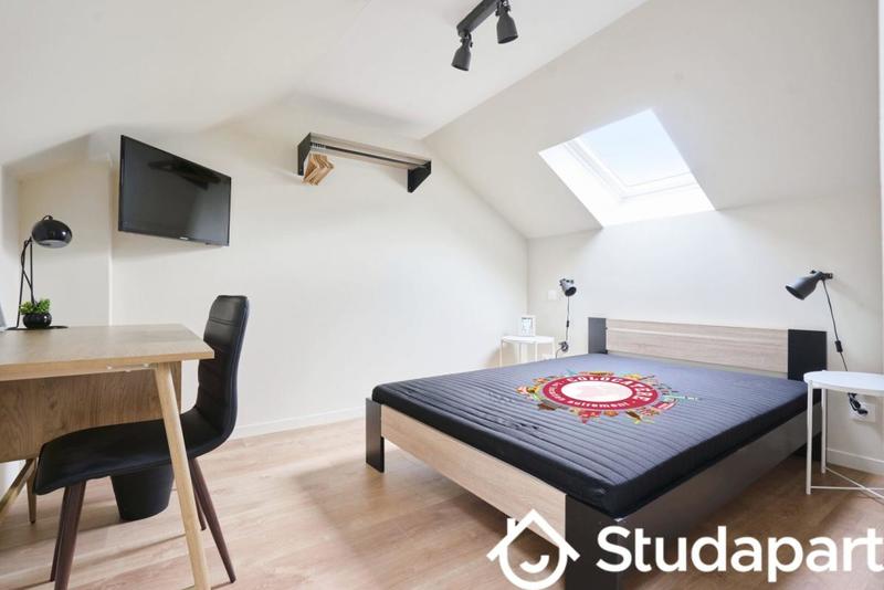 Chambre - 8 m² - 1 pièce