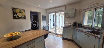 Maison - 156 m² - 8 pièces